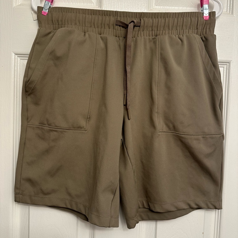 Mondetta Tan Athletic Shorts Relaxed Fit Lightweight
